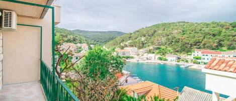 아파트 (A1) | 수변 전망