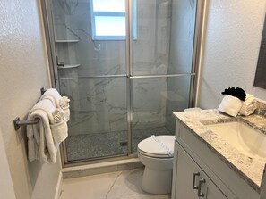 Hair dryer, towels - B14 - Where the Sand Meets the Soul (Sarasota)