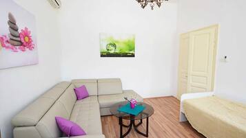 Apartment (A1) | Living room