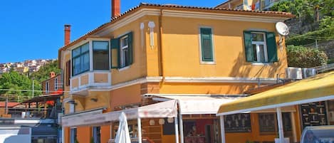 Rakennuksen muotoilu