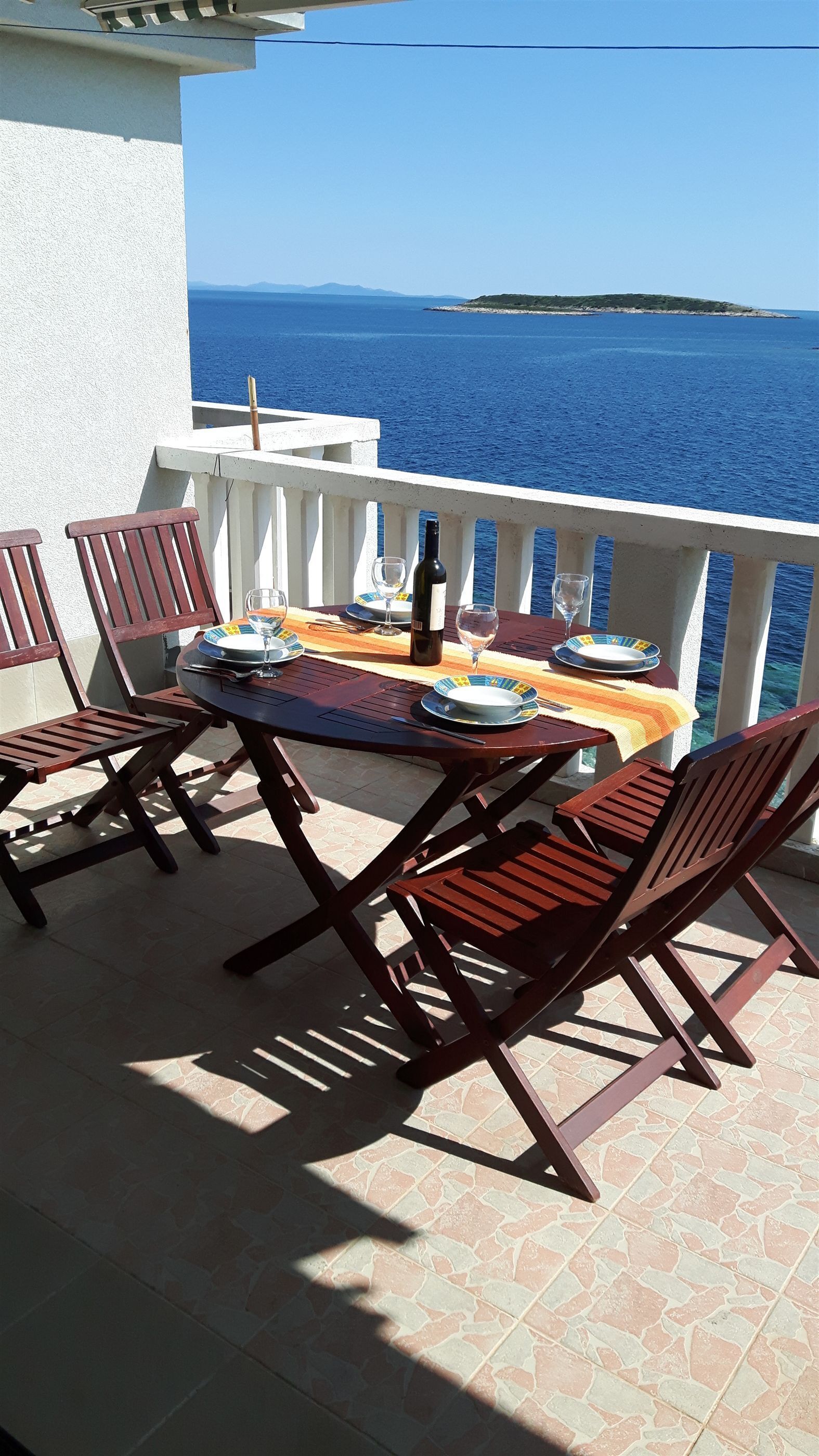 Huoneisto (A1) | Parveke