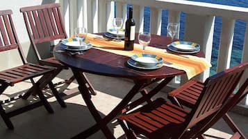 Apartment (A1) | Balkon