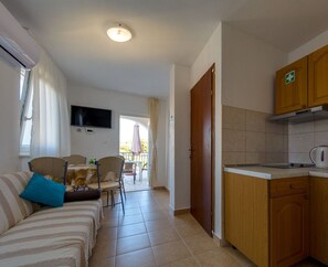 Apartment (A2) | Living room - Apartments Pemita (Rogoznica)