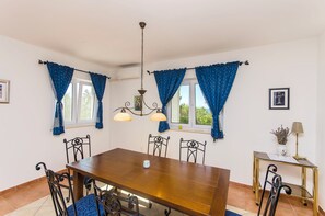 Leilighet (A1) | Oppholdsrom