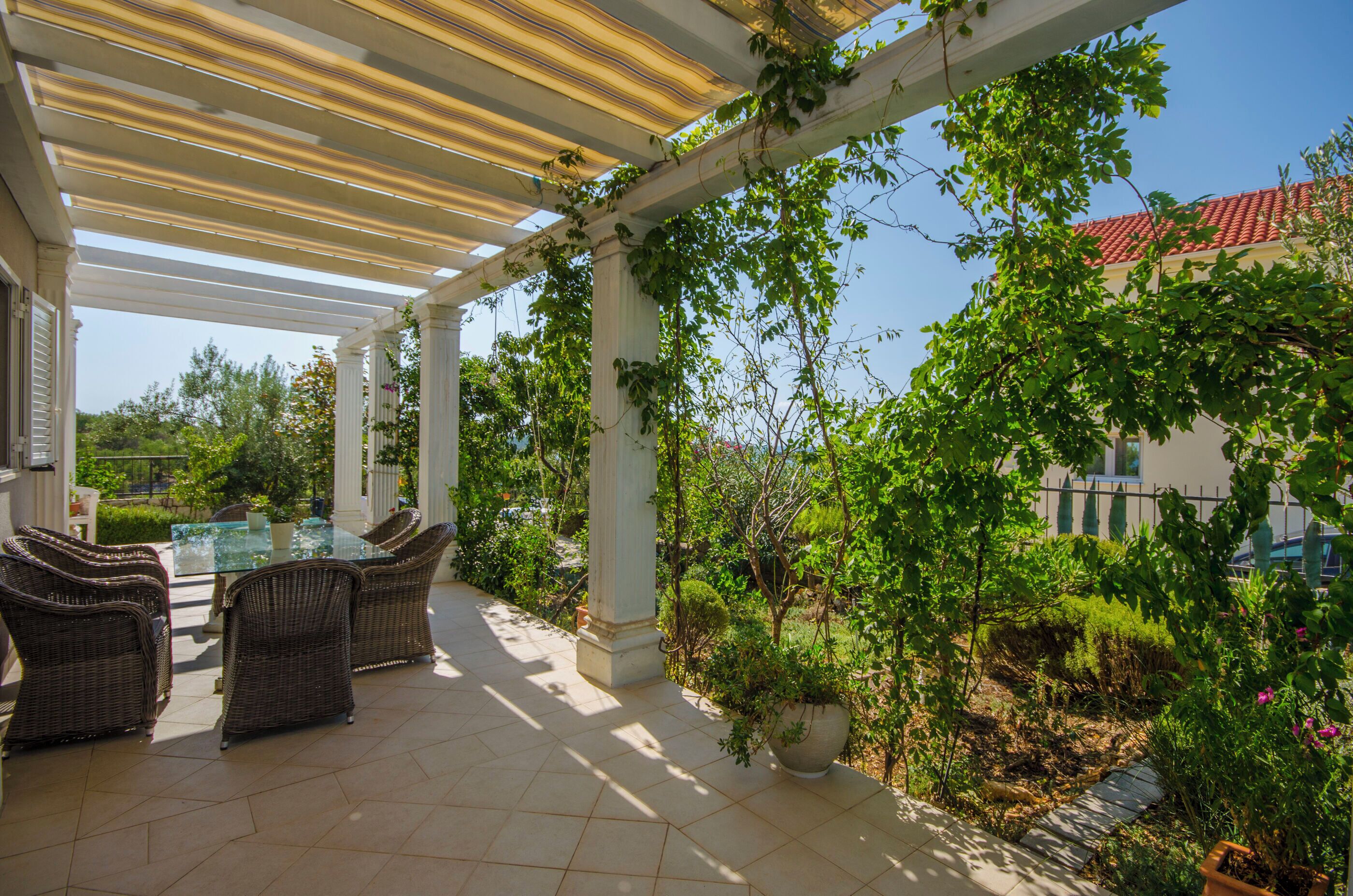 Apartment (A1) | Garden