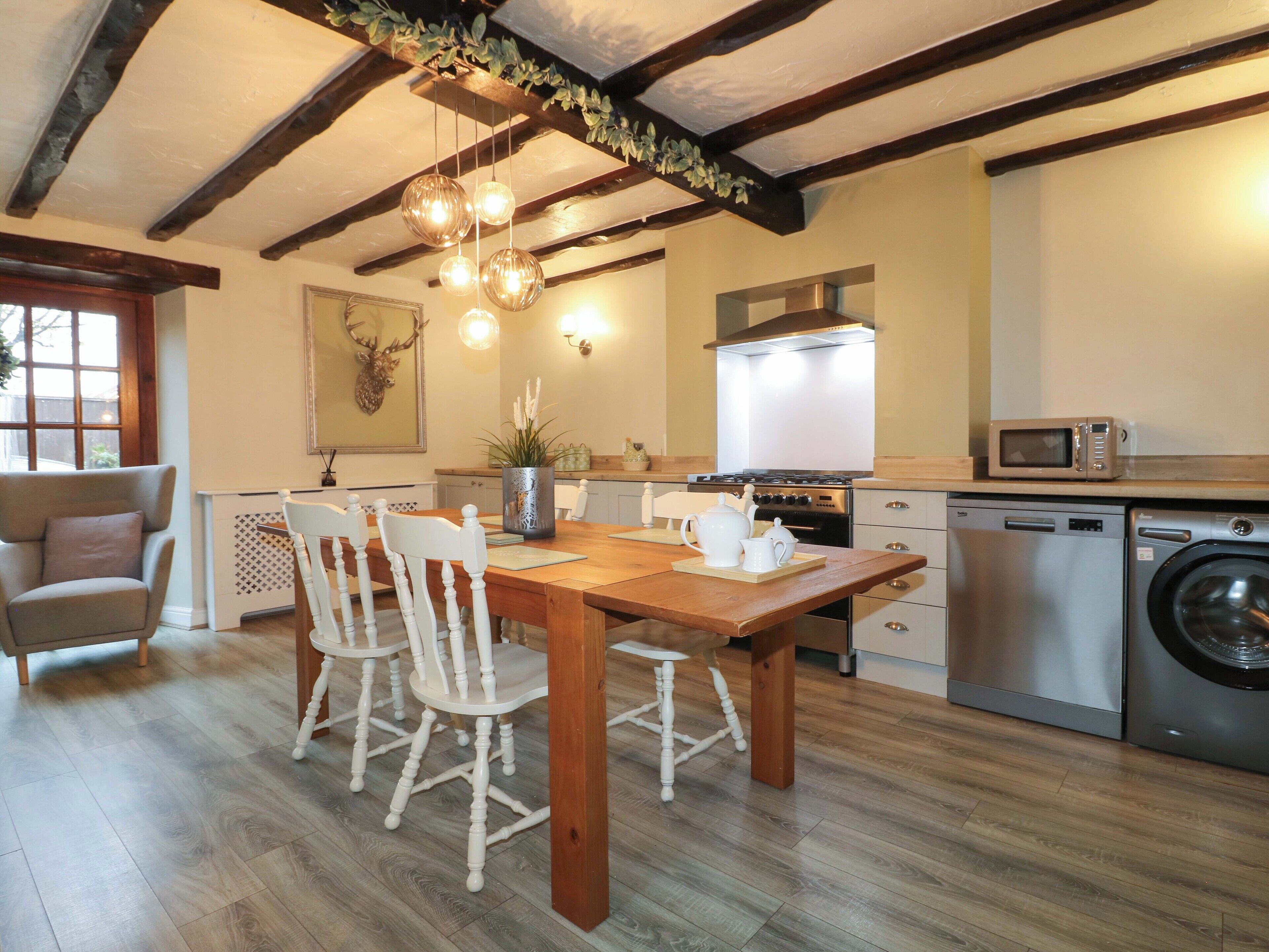 Dishwasher, cookware/dishes/utensils