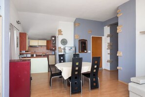 Dining - Apartment Anna (Vodice)