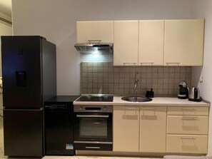 Apartment (A1) | Private kitchen - Apartment Piano (Lopar)