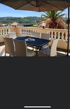 Balcony - Apartment Piano (Lopar)