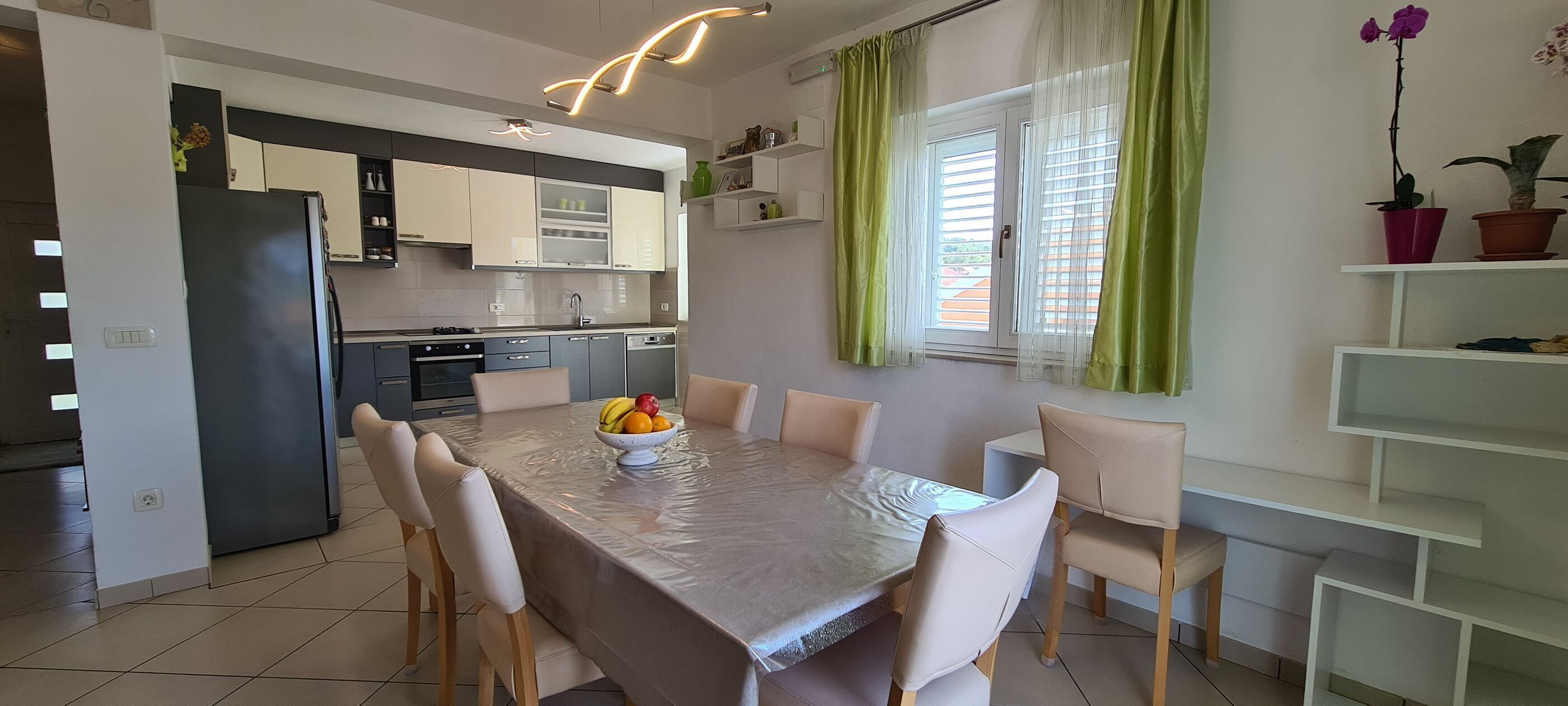 Apartment (A1) | Private kitchen | Fridge, microwave, oven, stovetop