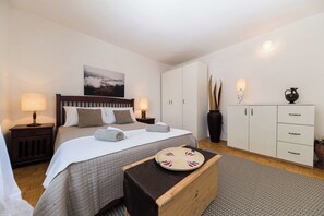 House | Iron/ironing board, free WiFi - House Panorama House (Novi Vinodolski)