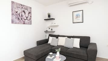 Apartment (A1) | Living room