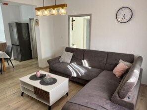 House | Living room - House Sea and River (Obrovac)