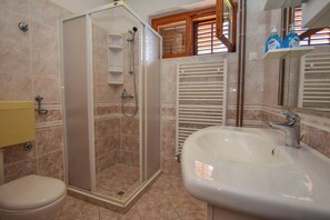 Apartment (A3) | Bathroom | Shower - Apartments Immortelle (Biograd na Moru)