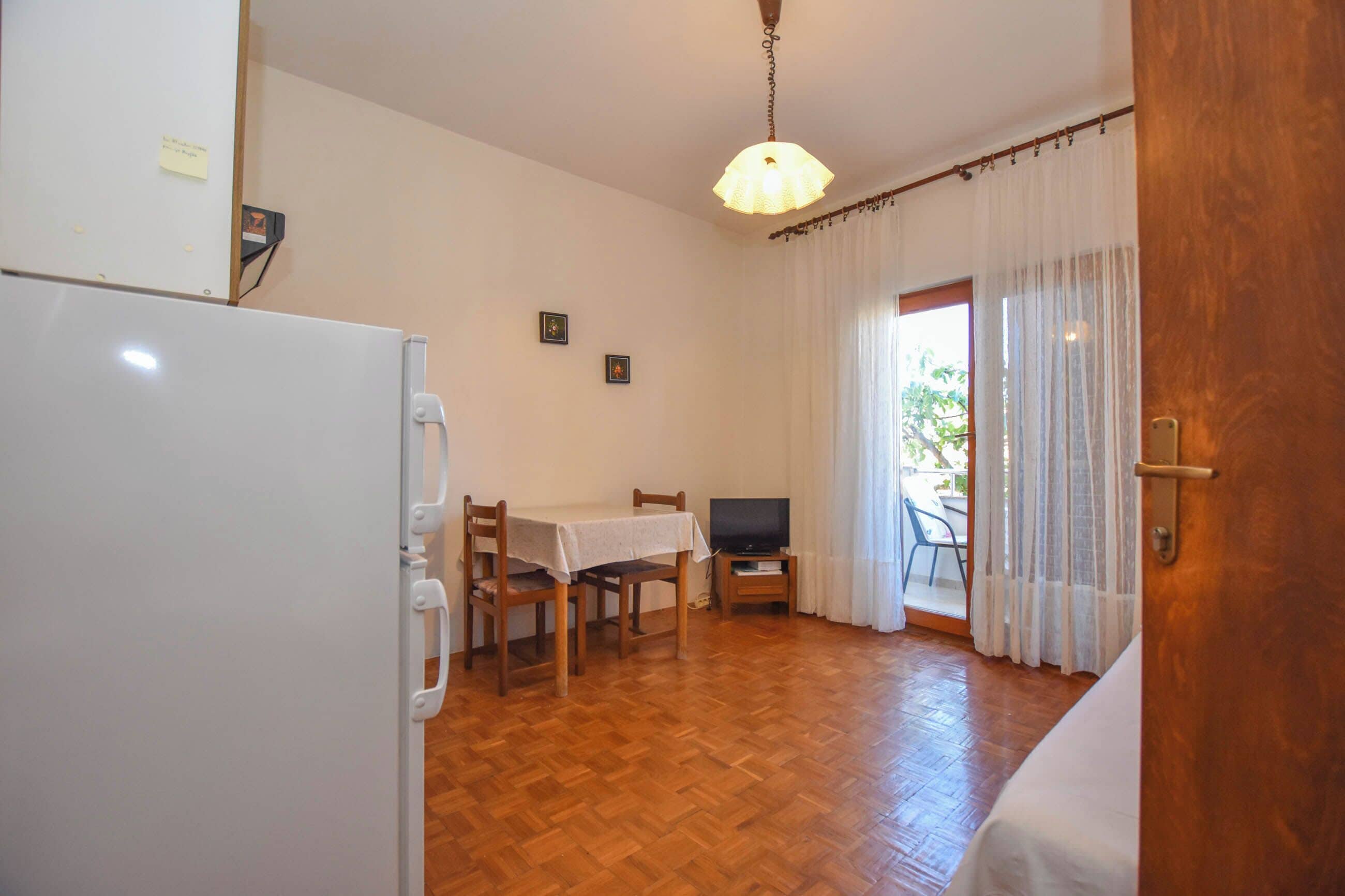 Apartment (A4) | Private kitchen