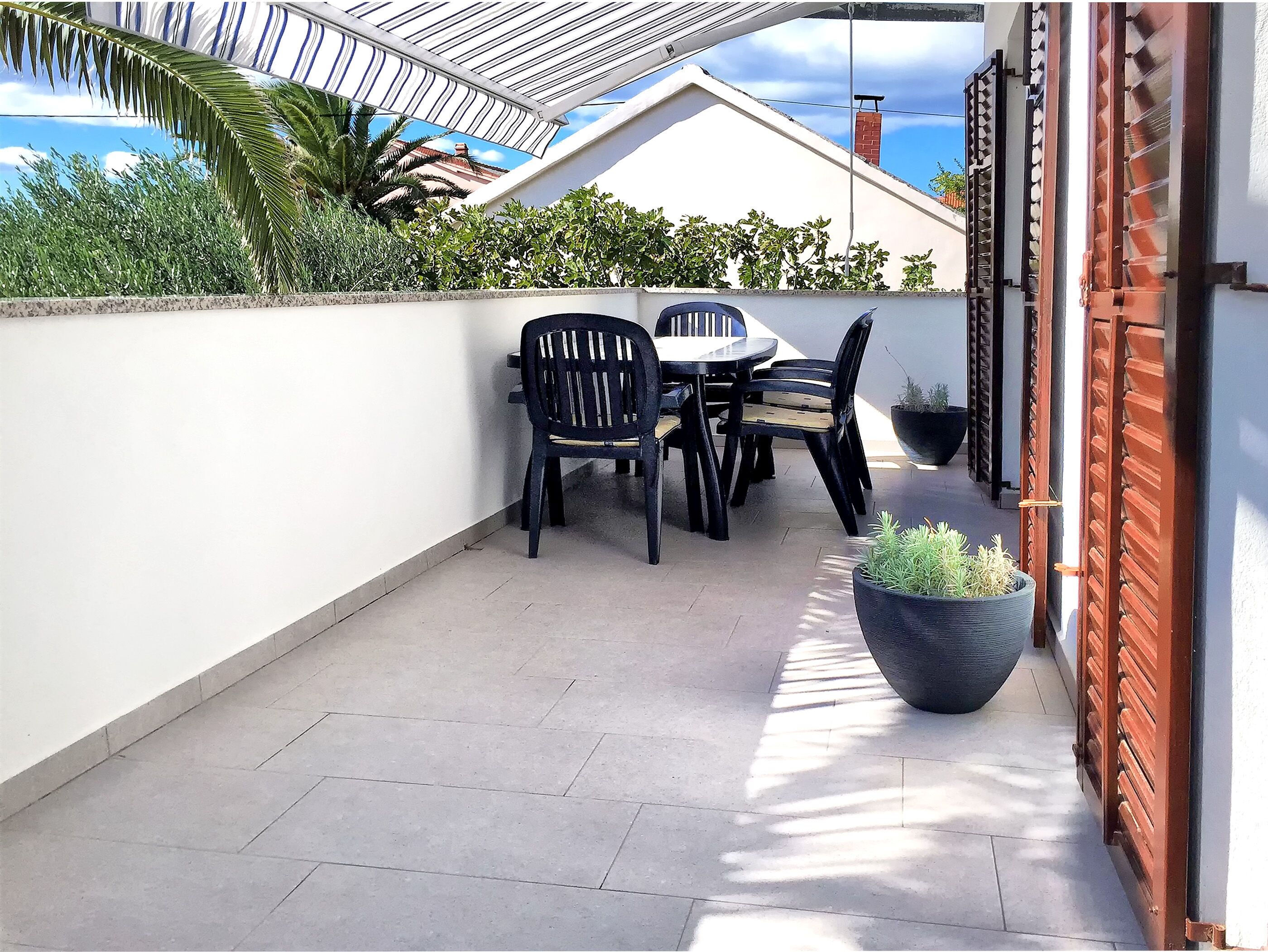 Apartment (A1) | Balcony