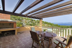 Terrace/patio - House Vicko (Supetar)