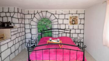 ํ์ฐ์ค | ๋ฌด๋ฃ WiFi