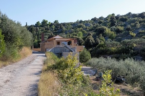 Building design - House Vicko (Supetar)