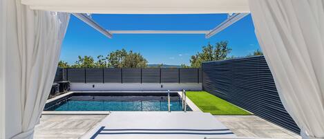 Apartment (A2) | Outdoor pool | Outdoor pool, a heated pool