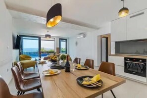 Apartment (A1) | Living room - Villa Three Units (Crikvenica)