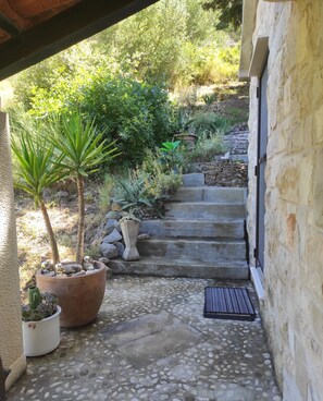 Property grounds - House Silvana (Postira)