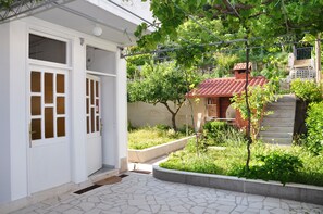 Courtyard - Apartment BM ST2 (Split)