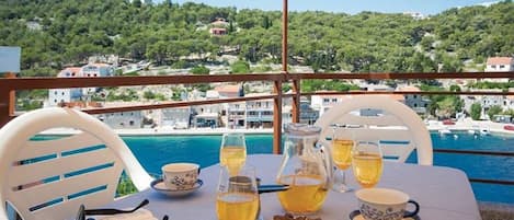 LĂ€genhet (A1) | Utsikt mot vattnet