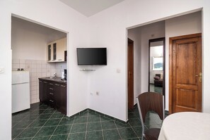 Apartment (A2) | Speisen