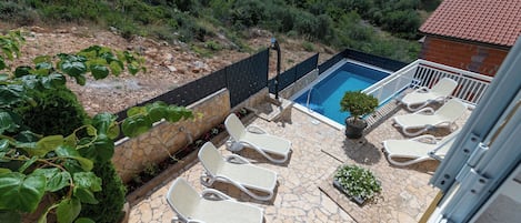 منظر من الجو على ارتفاع عالٍ