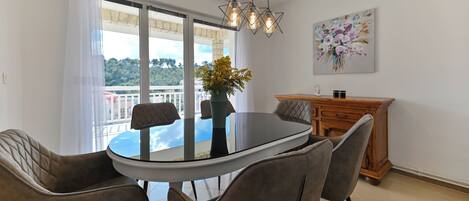 Appartement (A2) | Restauration