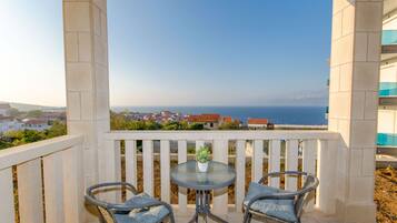 Apartment (A1) | Water view