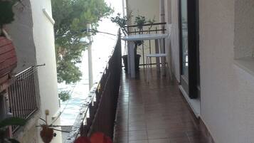 Apartment (A2) | Balcony