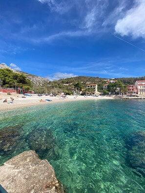 Beach nearby - Apartments Tereza (Hvar)