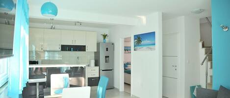 House | Living room