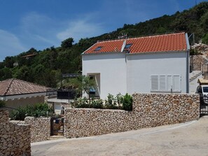 Building design - House Josin san (Marina)