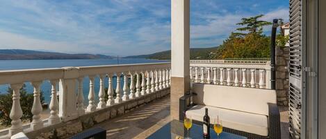 Apartment (A2) | Balcony