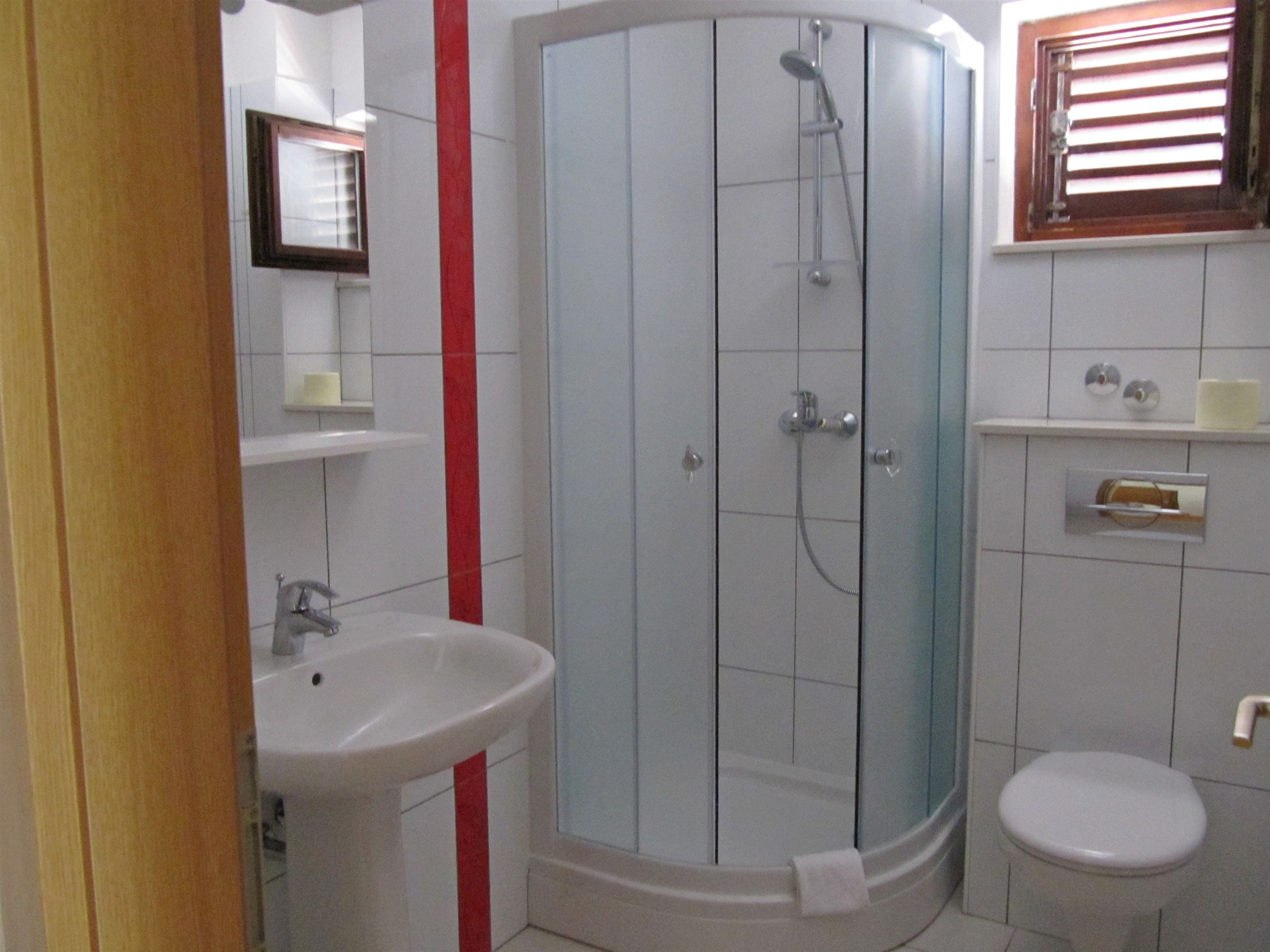 غرفة (S5) | حمام