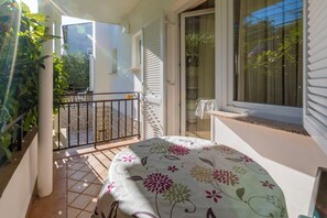 Room (S1) | Balcony - Apartments and Rooms Dotli (Crikvenica)