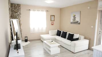 Apartment (A1) | Living room