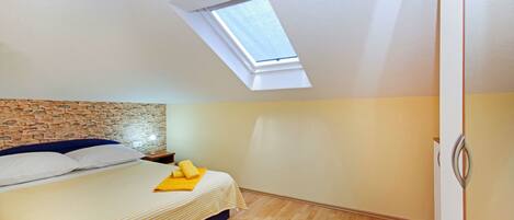 Departamento (A2) | Tabla de planchar con plancha y wifi gratis