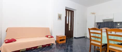 Apartment (A4) | Living room