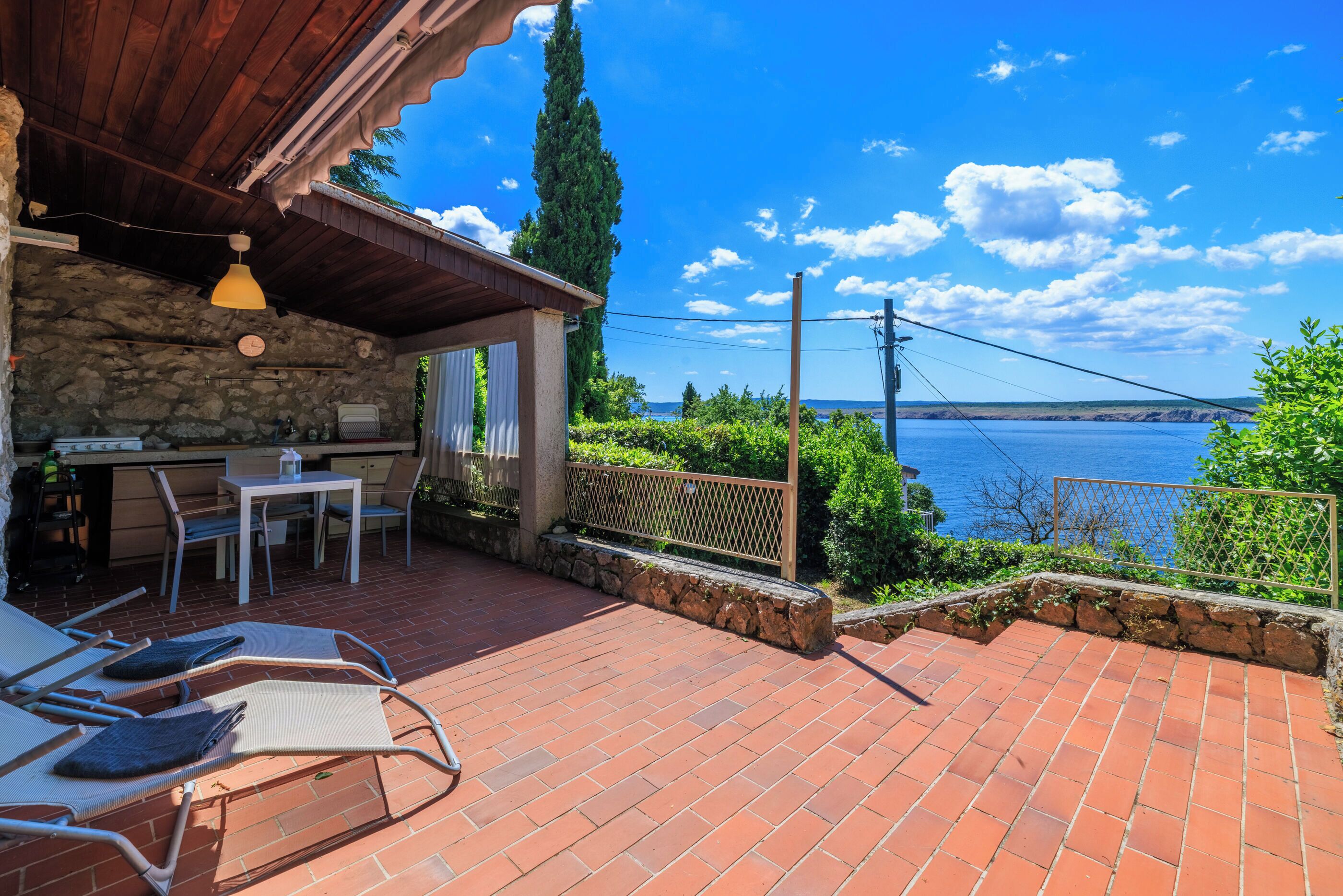 Bügeleisen/Bügelbrett, kostenloses WLAN