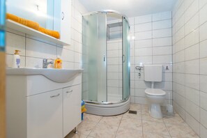 Apartment (A1) | Bathroom - Apartments Robinzon Petar (Jelsa)