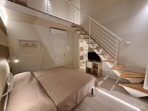 Comfort Double or Twin Room, Courtyard View (2) - B&B Locanda de Colli (Signa)