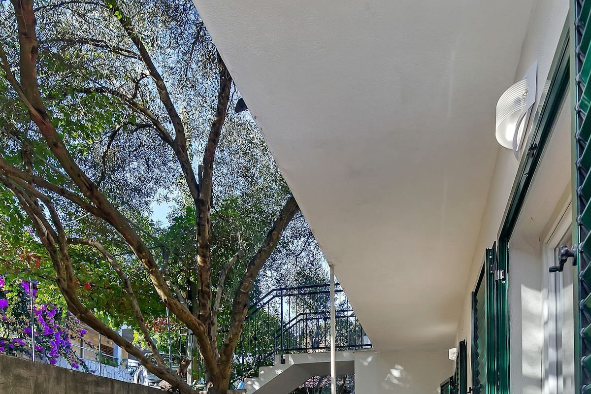 Apartment (A9) | Balcony