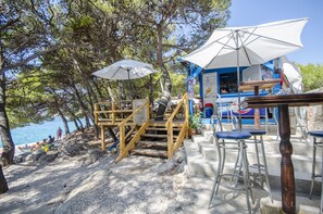 Beach nearby - Apartments Tribunj Mali Mago (Tribunj)