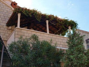 Building design - Apartments Etica (Postira)