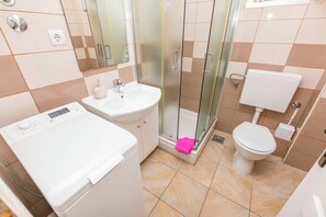 Apartment (A2) | Bathroom - Apartments Poljak (Rogoznica)