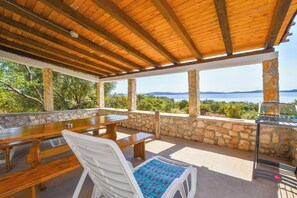 Free WiFi - House Mateo (Pasman)